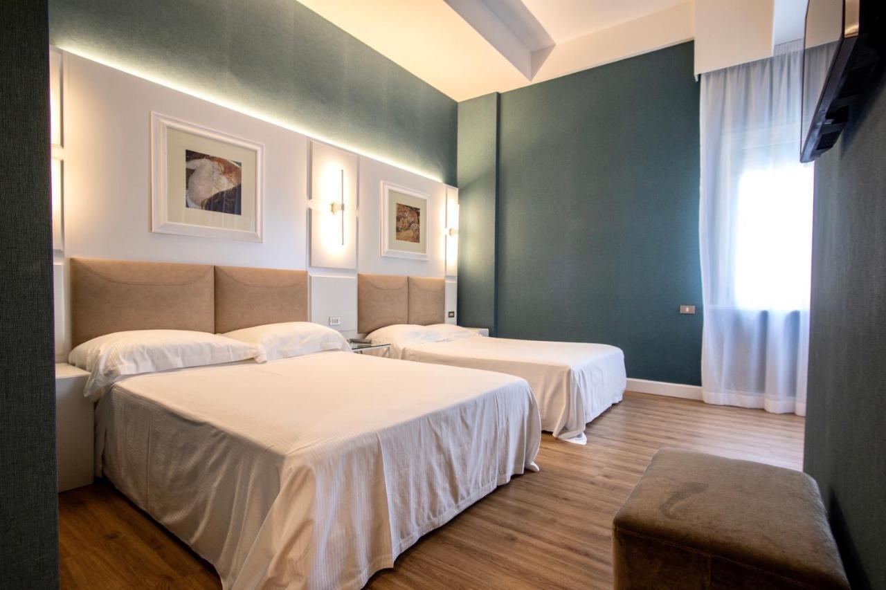 Villa Adriatica Ambienthotels Rimini Bagian luar foto