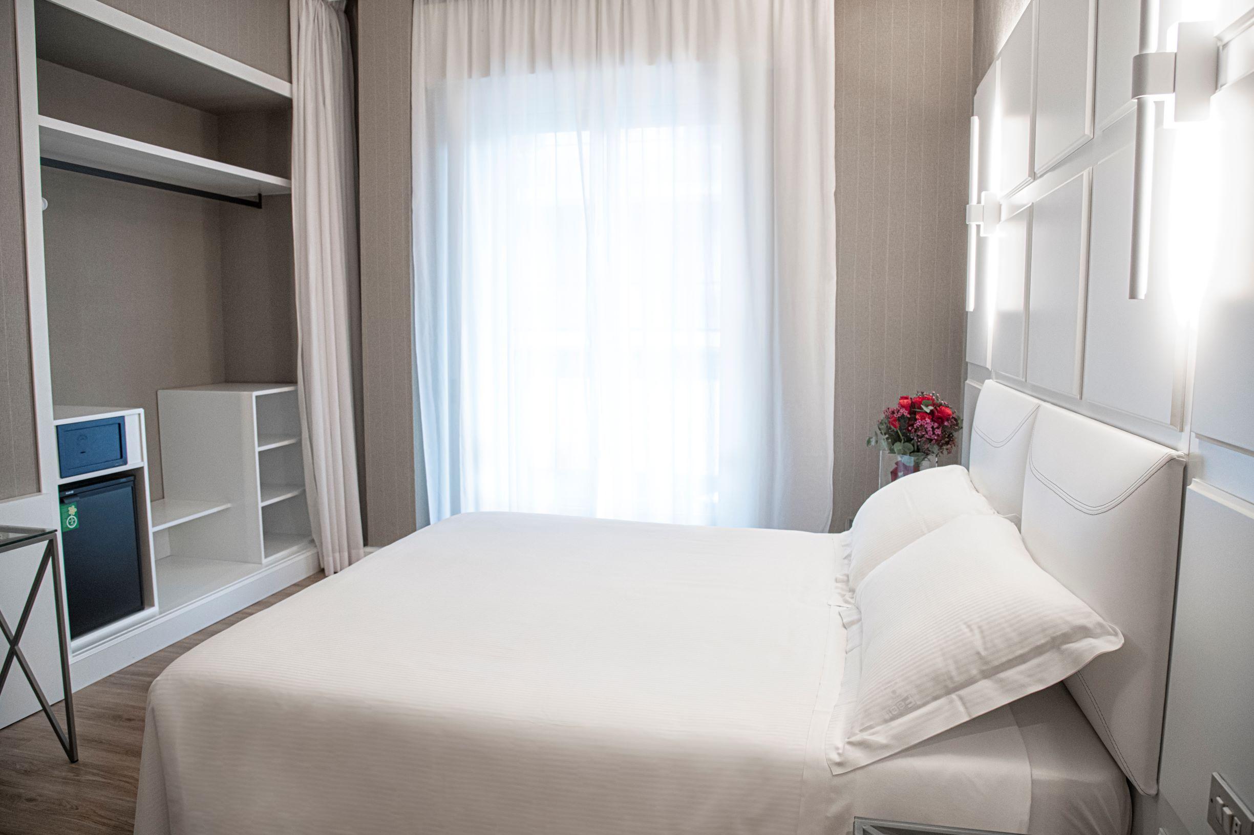 Villa Adriatica Ambienthotels Rimini Bagian luar foto