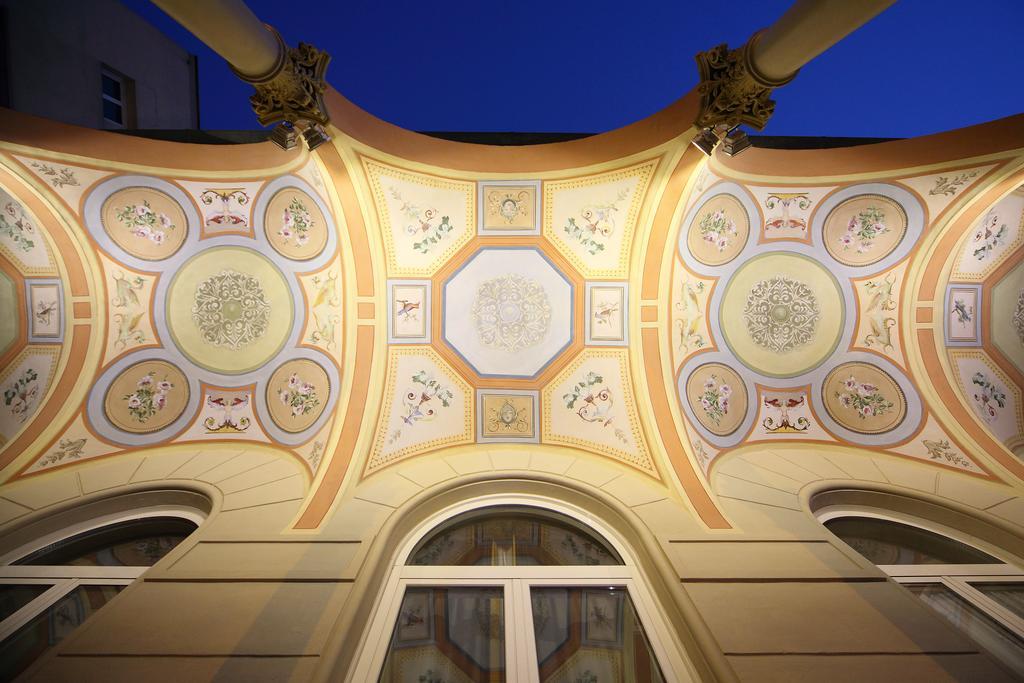 Villa Adriatica Ambienthotels Rimini Bagian luar foto
